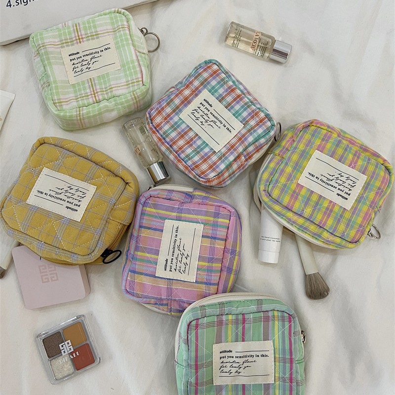 【 In Stock 】32191 Cute Mini makeup bag, portable candy-colored storage bag, Toiletry bag details Picture