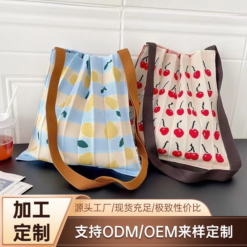 Designer's niche color-blocking pleated knitted bag, single-shoulder bag, foldable knitted bag, women's crossbody bag, women's single details Picture
