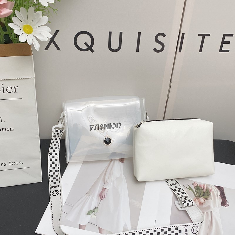 Casual and versatile crossbody bag for women 2024 Summer new pvc transparent bag, fashionable and simple makeup single-shoulder bag for women details Picture