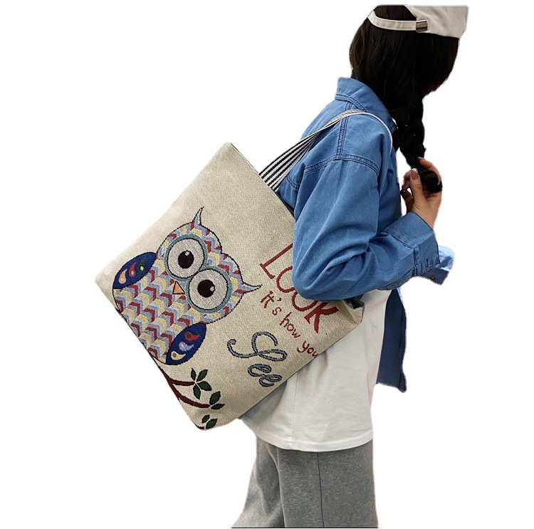 Wholesale Tote bags 2025 new trendy ethnic style shopping bags, cartoon linen embroidered large-capacity bags Item Picture