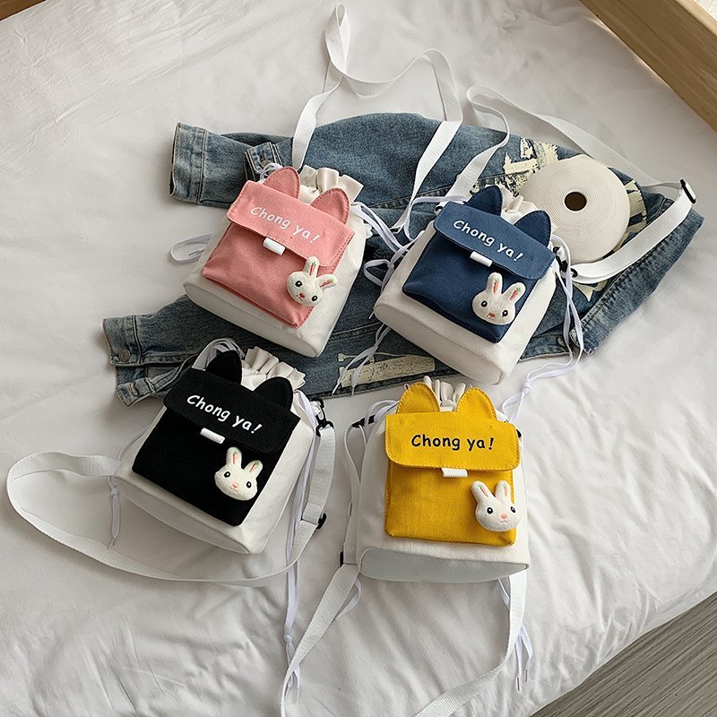 Korean campus fresh and cute cartoon rabbit bucket bag, color-blocking small bag, versatile casual single-shoulder crossbody bag full figure