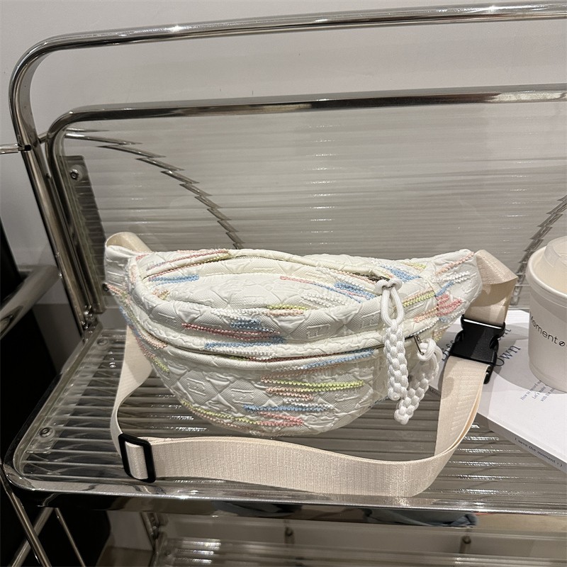 Korean style fashion bag for women, 2024 Summer new casual and versatile crossbody bag, striped body line, mobile phone, dumpling bag Specification drawing
