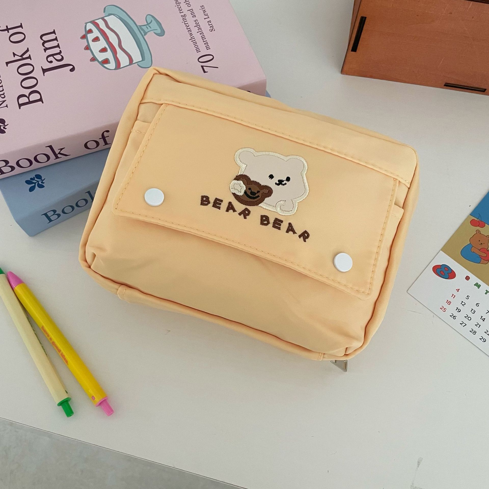 Clearance sale offer for pen cases: Instant delivery! High-quality appearance, large-capacity pen cases, multi-functional stationery bags, junior high school stationery boxes details Picture