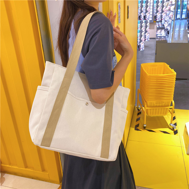 New canvas bag for women, ins forest style single-shoulder bag, large capacity for books, student commuting bag for classes, hand-held cloth bag full figure