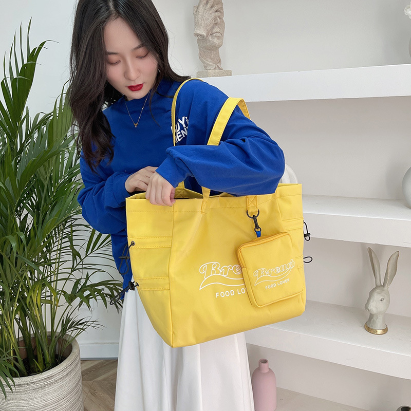 Japanese Harajuku ulzzang vintage large-capacity single-shoulder bag for women 2022 new style Korean versatile canvas bag for women Application Scenario