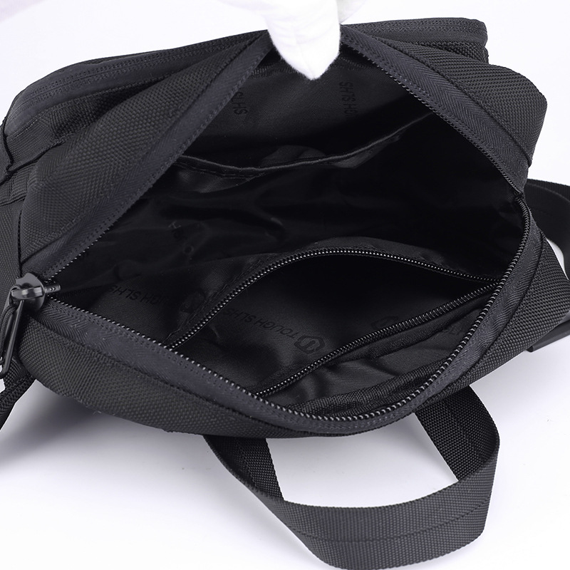 Cross-border new trendy men's crossbody bag, simple and functional bag, multi-functional digital storage bag, outdoor chest bag, single-shoulder bag Application Scenario