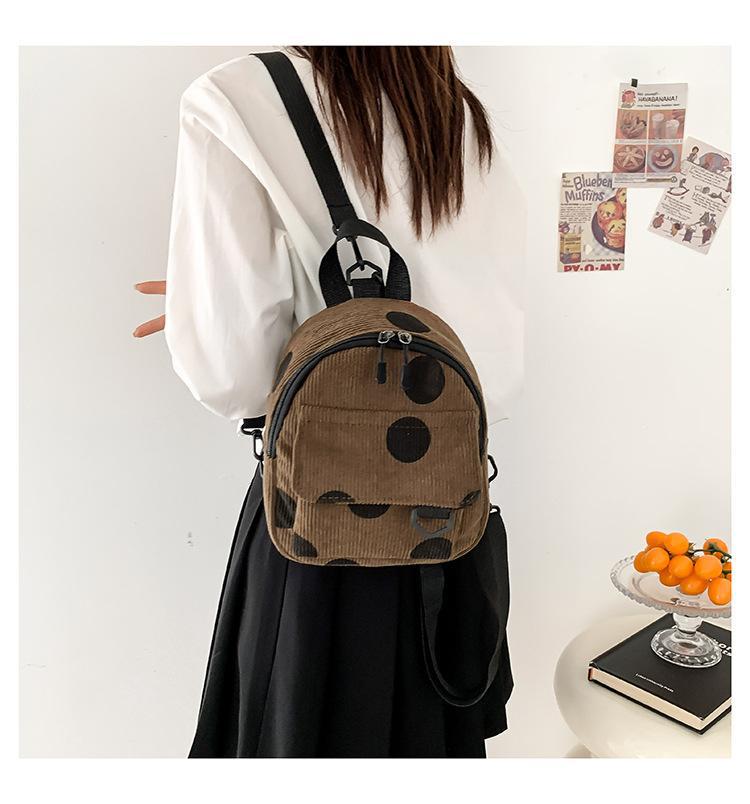 British-style cute and versatile mini single-shoulder small crossbody bag 2023 new style artistic and casual small backpack wholesale undefined