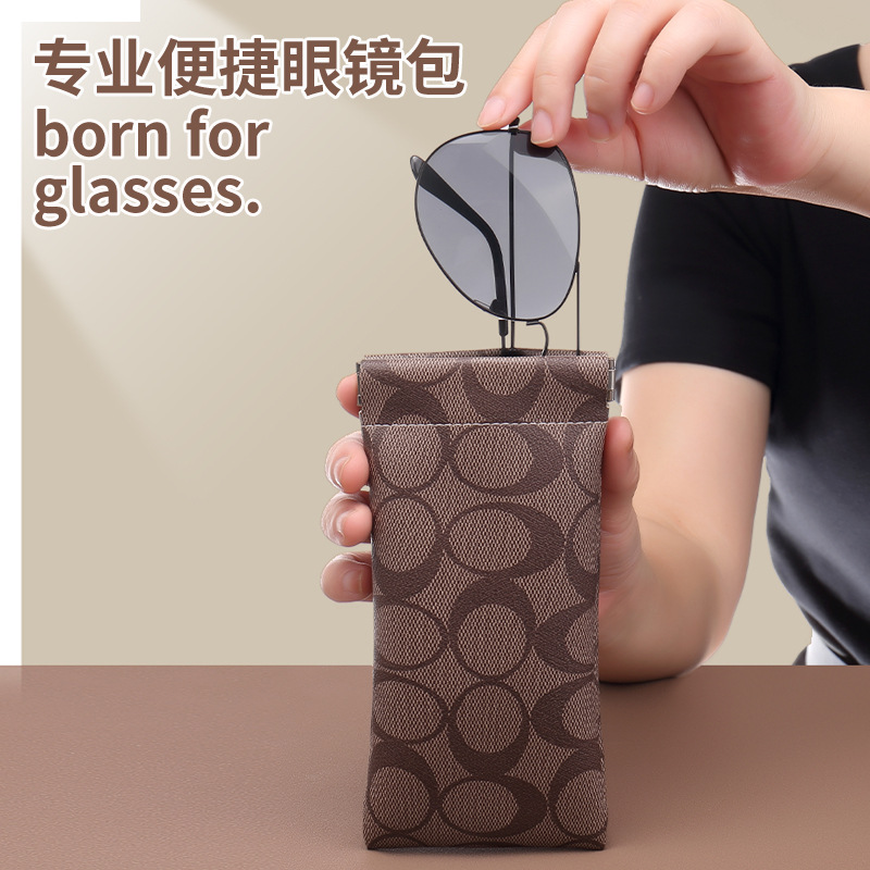 New eyeglass bag, sunglasses, myopia glasses storage box, portable spring clip, automatic closing for men's and women's glasses full figure