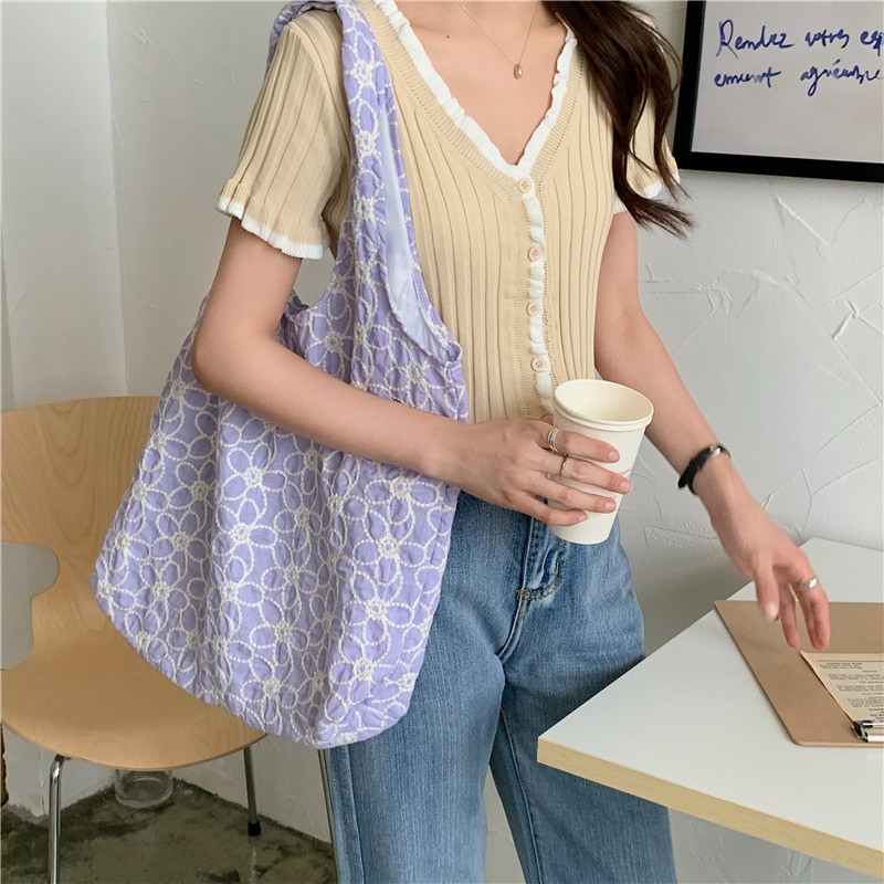 15241 Japanese and Korean ins three-dimensional embroidered flower canvas bag, trendy single-shoulder underarm bag, college student shopping cloth bag Specification drawing