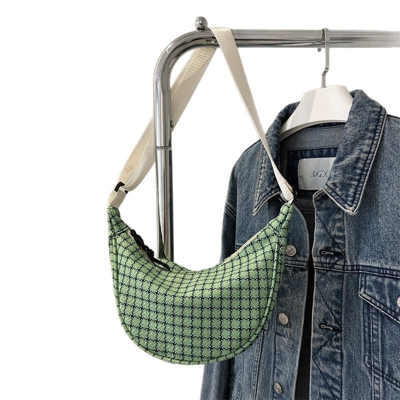 Trendy and casual checkered dumpling bag 2025 New style, simple and versatile, single-shoulder bag, fashionable and stylish crossbody bag for women Item Picture