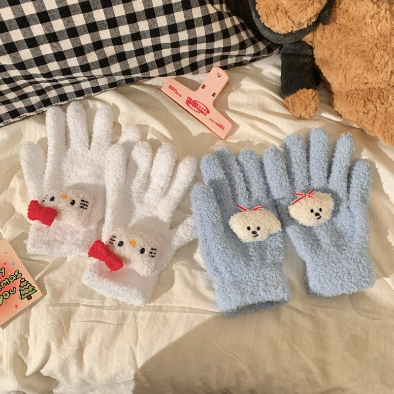 Cartoon coral fleece gloves, girlish warm gloves for autumn and winter, student couple outdoor cycling fleece cold-proof gloves details Picture
