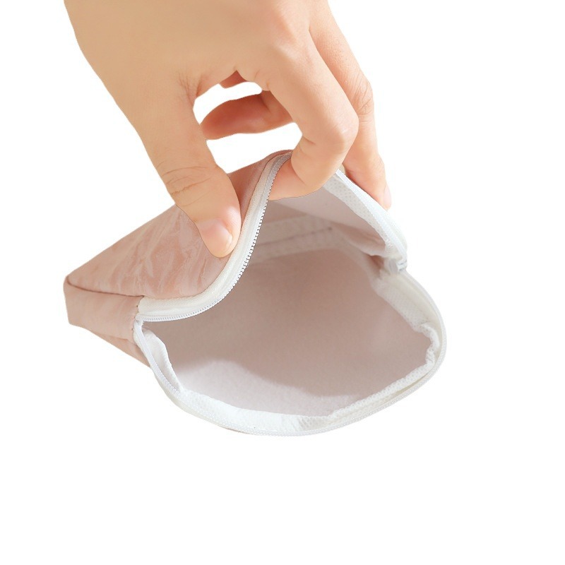 ins storage for student girls, portable sanitary napkins, cute portable sanitary napkins, large-capacity sanitary napkins, bags and small bags Item Picture