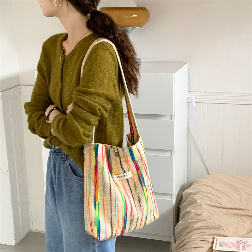 【 In Stock 】28112 Korean version rainbow striped single-shoulder bag for women, small crossbody bag, shopping bag, casual tote bag for women Specification drawing