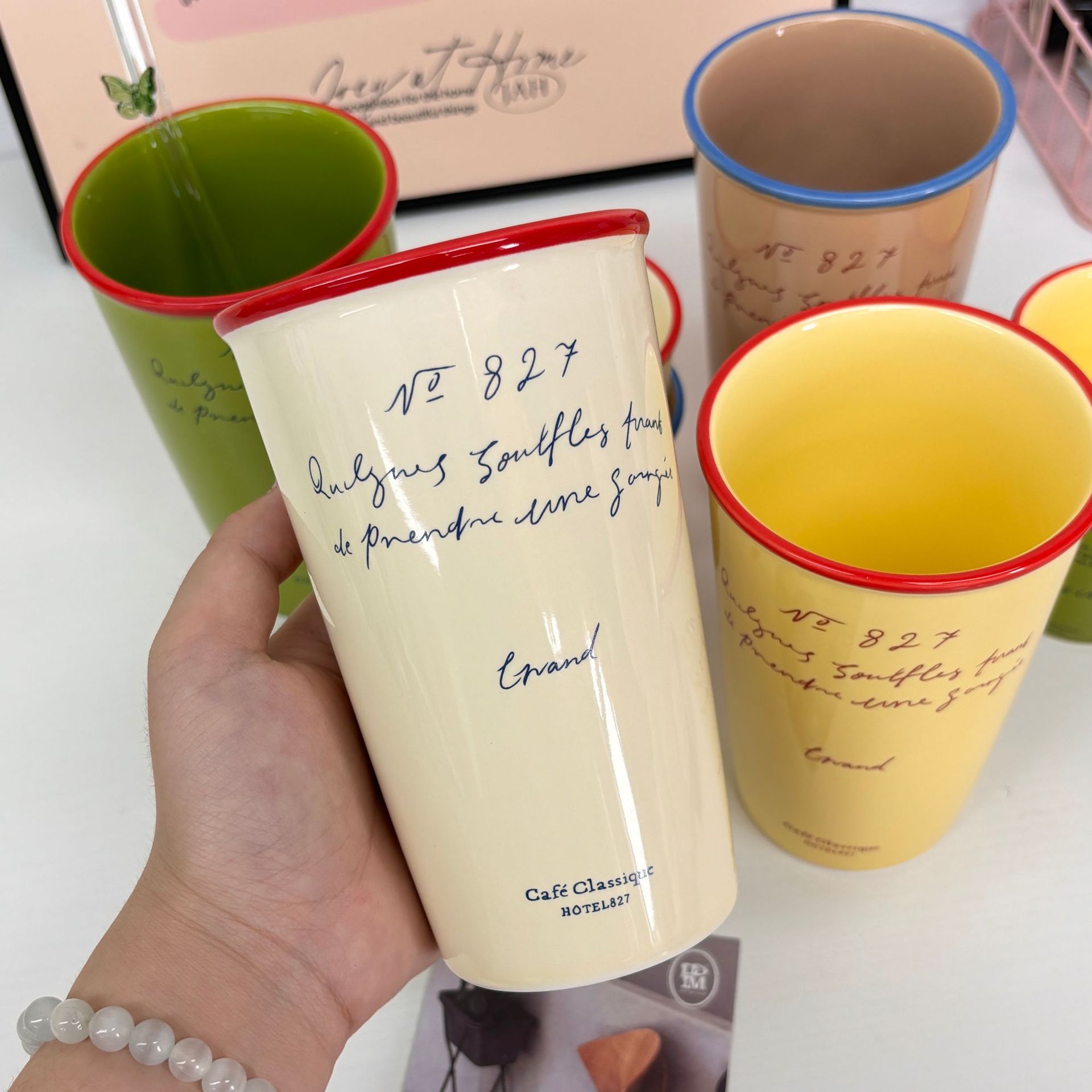 Xiaohongshu blogger's style ~ Retro letter mugs, ins colored edge ceramic cups, casual coffee cups, water cups, milk cups details Picture