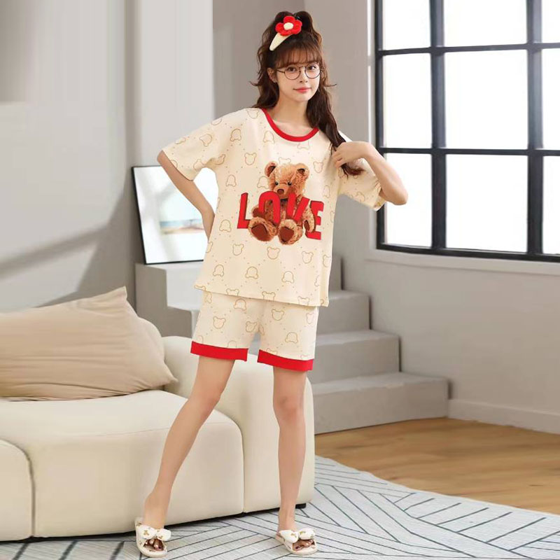 Skin-friendly cotton short-sleeved shirts and shorts, new summer cotton-like fashionable low-priced pajamas, wholesale for export and in stock for home wear Application Scenario