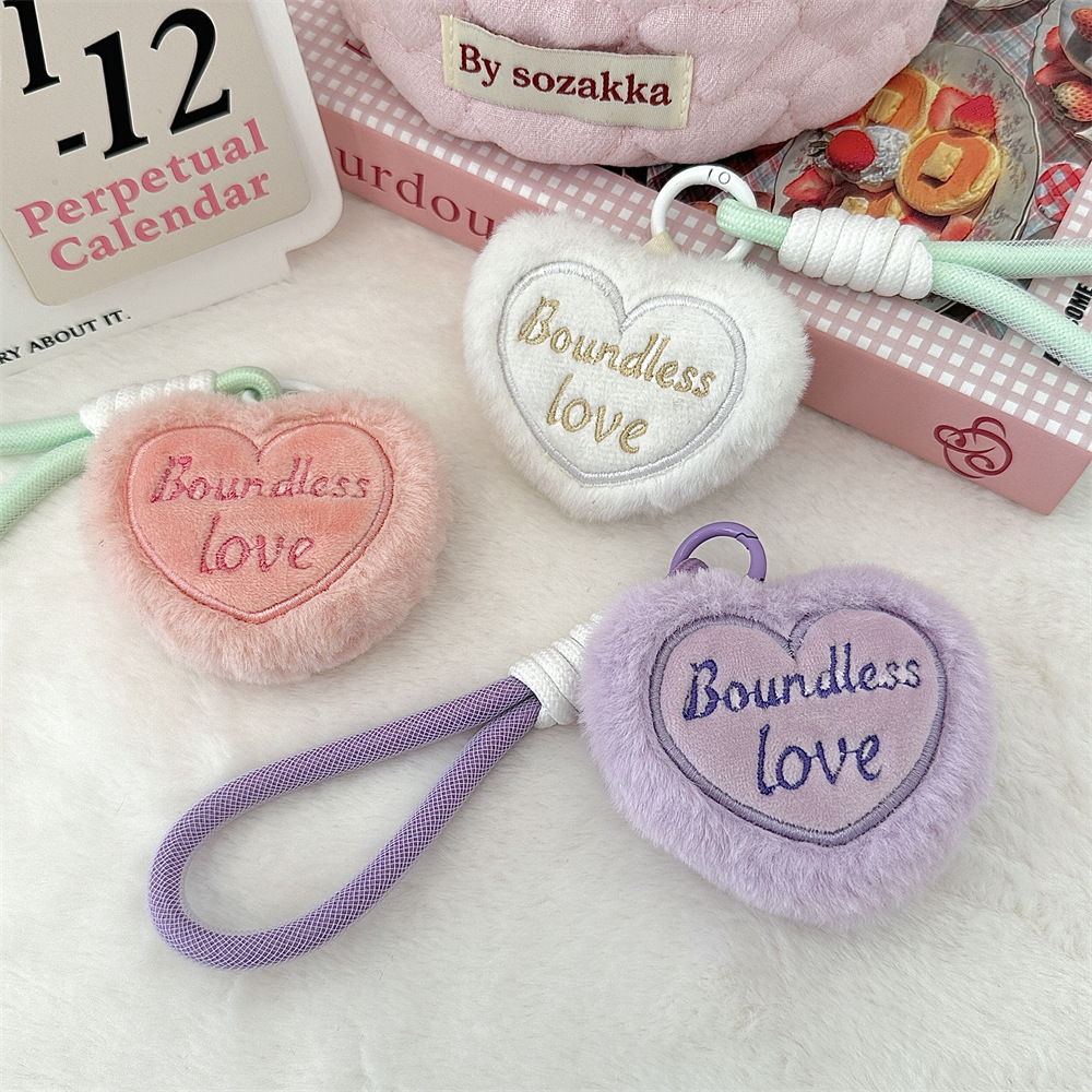 L51141 Plush heart-shaped keychain, student canvas bag hanger, decorative children's backpack hanger, mobile phone lanyard full figure