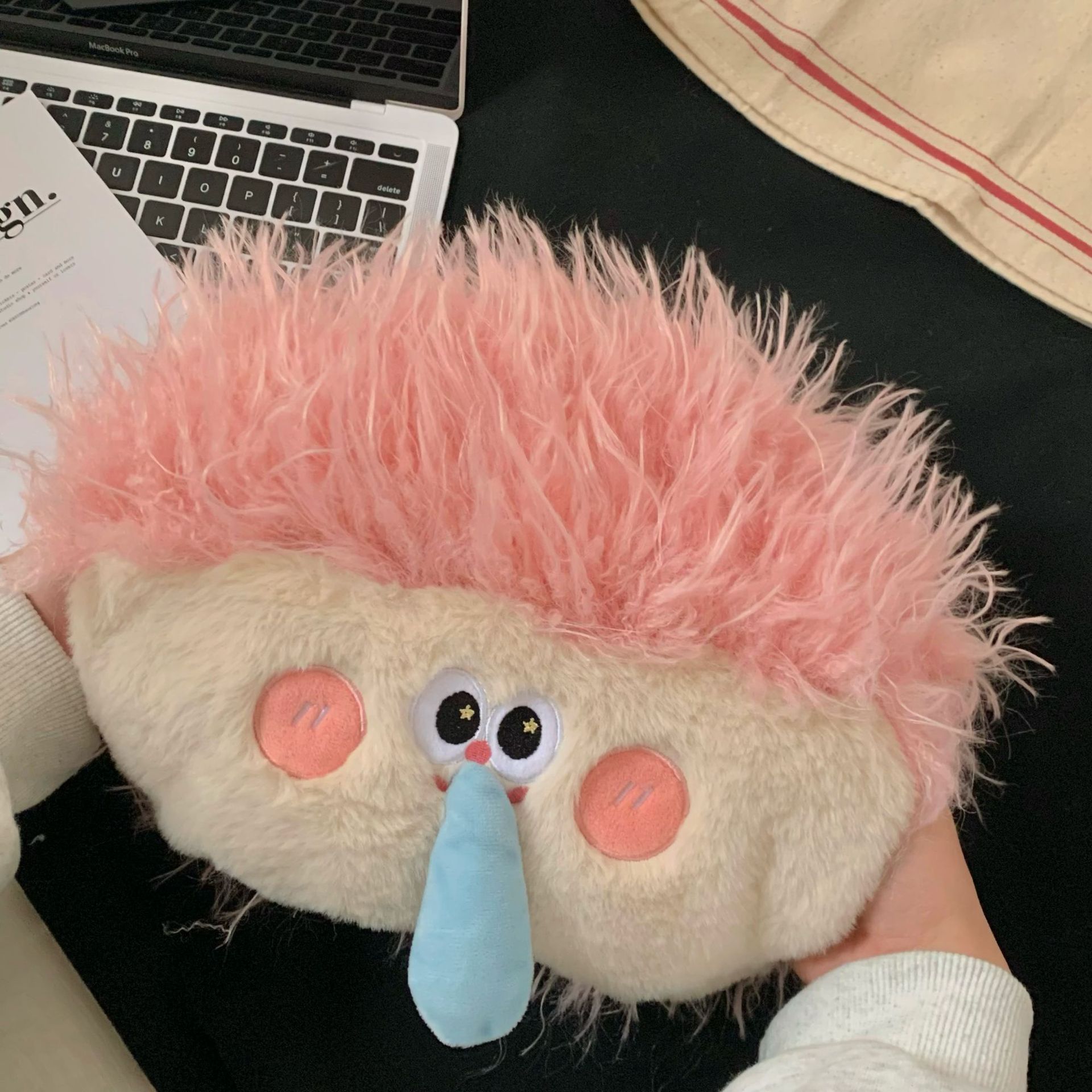 ins Explosive head hot water bag, cute student portable no-water-filling explosion-proof electric hot water bag, warm water bag, hand warmer for girls Item Picture