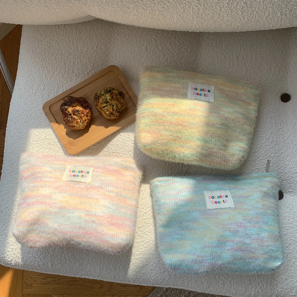 310261 ins Style Autumn and Winter plush Rainbow Makeup Bag, Large Capacity Toiletries and Travel Cosmetics Storage Bag for women full figure