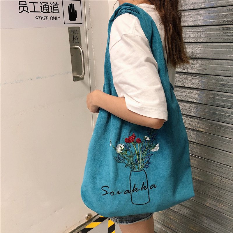 C58 Japanese chic super Fairy bag, ins corduroy embroidery forest girl style artistic hand-held cloth bag search source Specification drawing