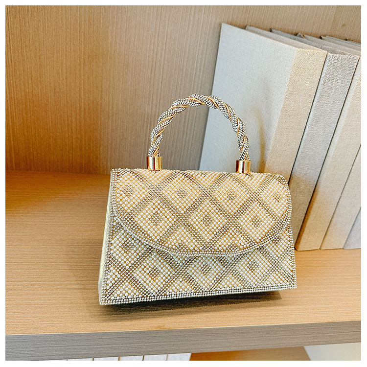 2025 New cross-border full-diamond pearl chain small square bag, women's crossbody bag, handbag, dinner bag Item Picture