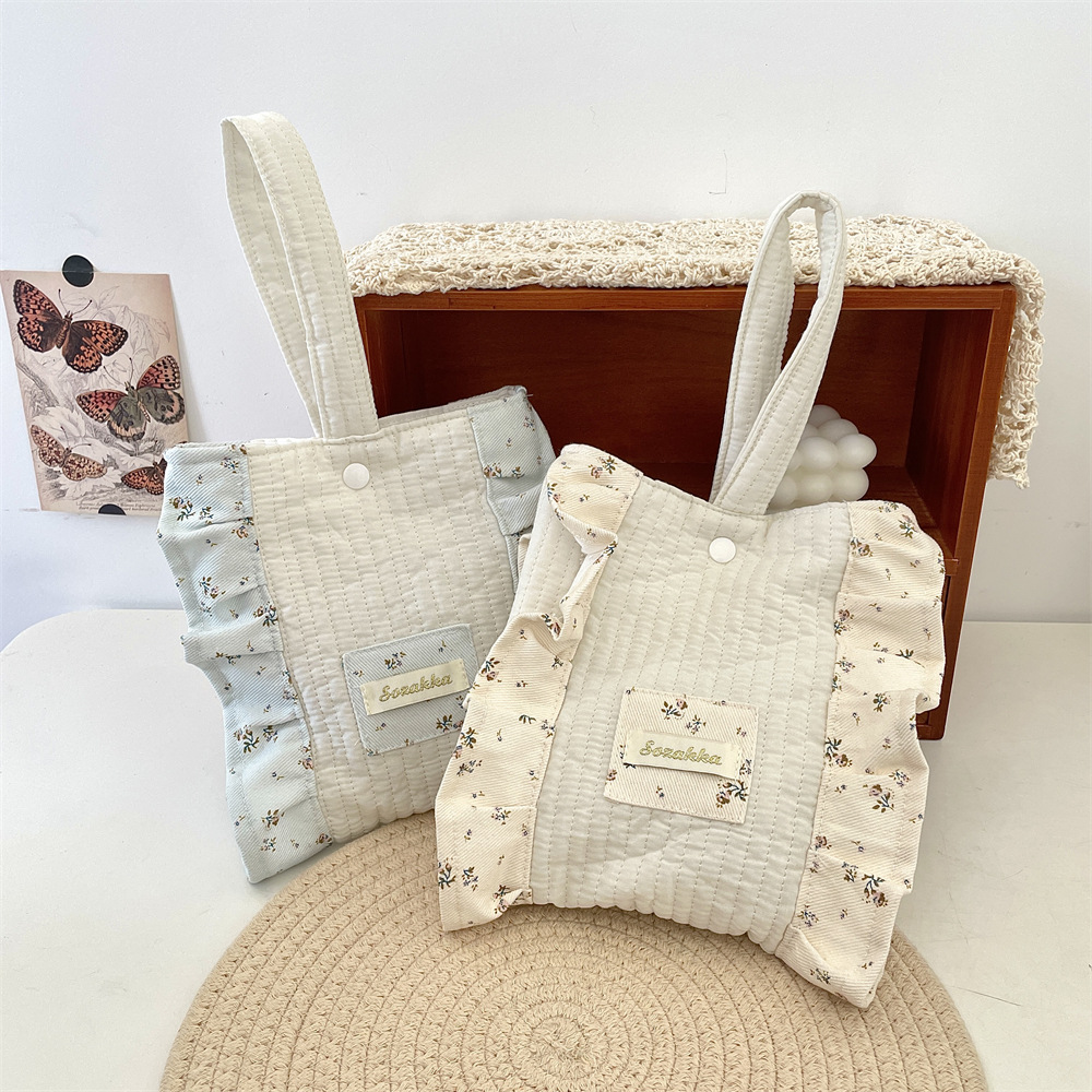 53183 Korean version Instagram new fresh and delicate floral handbag, women's shopping snack wrist bag, quilted hand-held bag Specification drawing