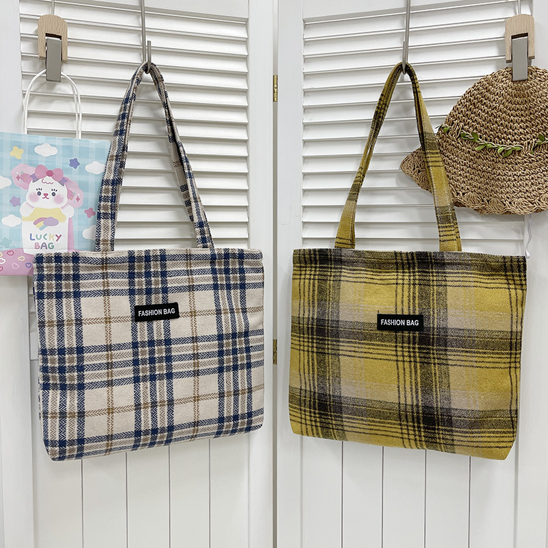 Girls' Japanese-style checkered shopping bags, zipper canvas bags, girls' Korean-style large-capacity student tote bags for class details Picture