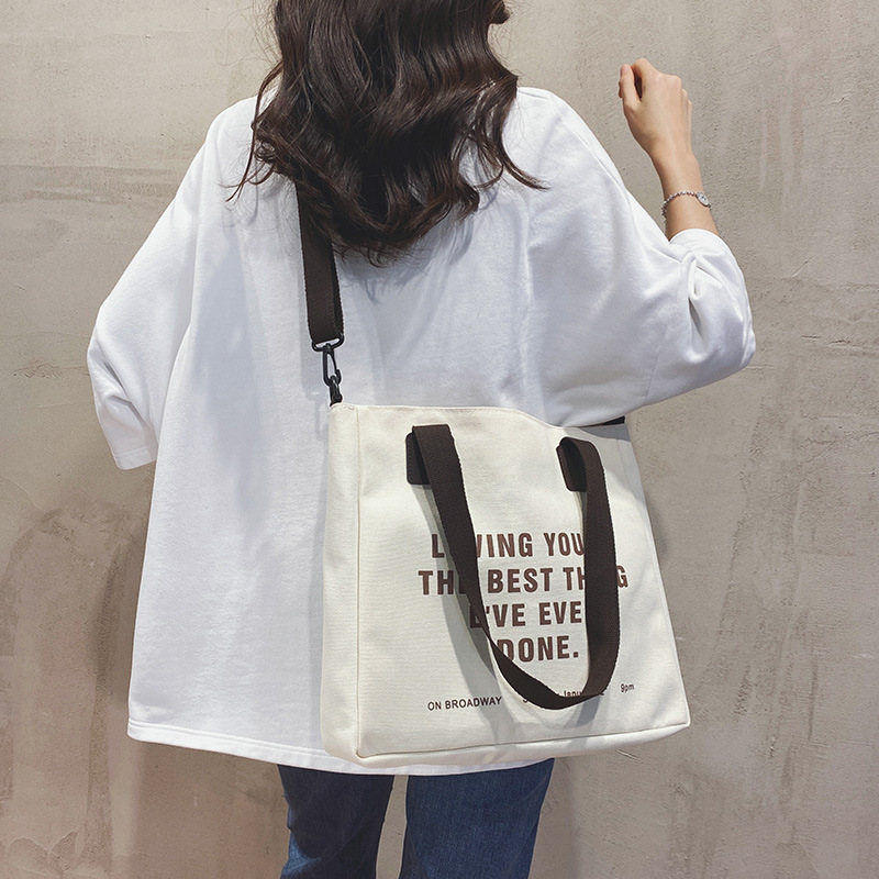 2022 Korean version niche new women's bag, large-capacity Harajuku ulzzang student class single-shoulder crossbody canvas bag details Picture