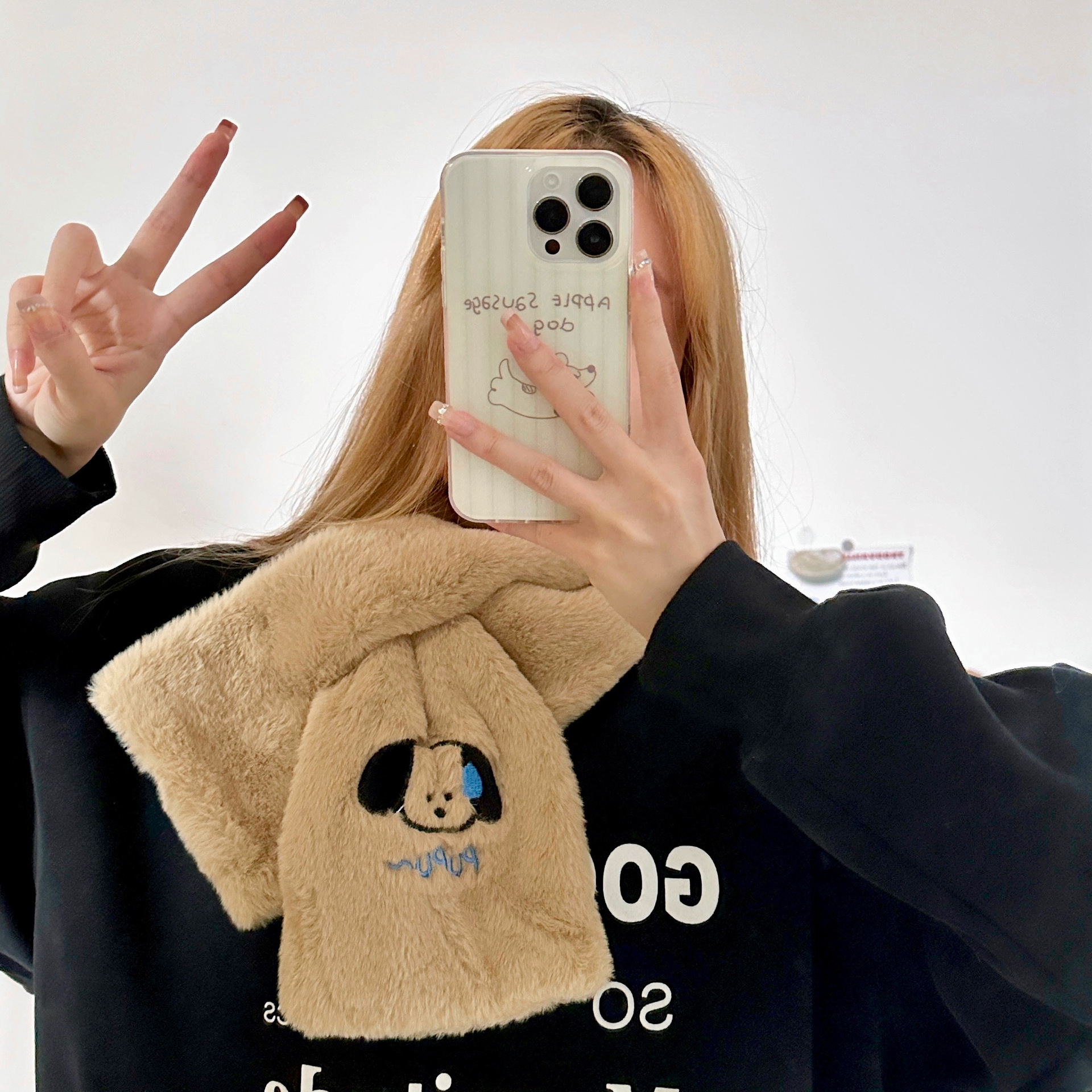 Clearance sale on special offer! Original design of a sweating puppy plush scarf, a thick and warm scarf for female students in autumn and winter details Picture