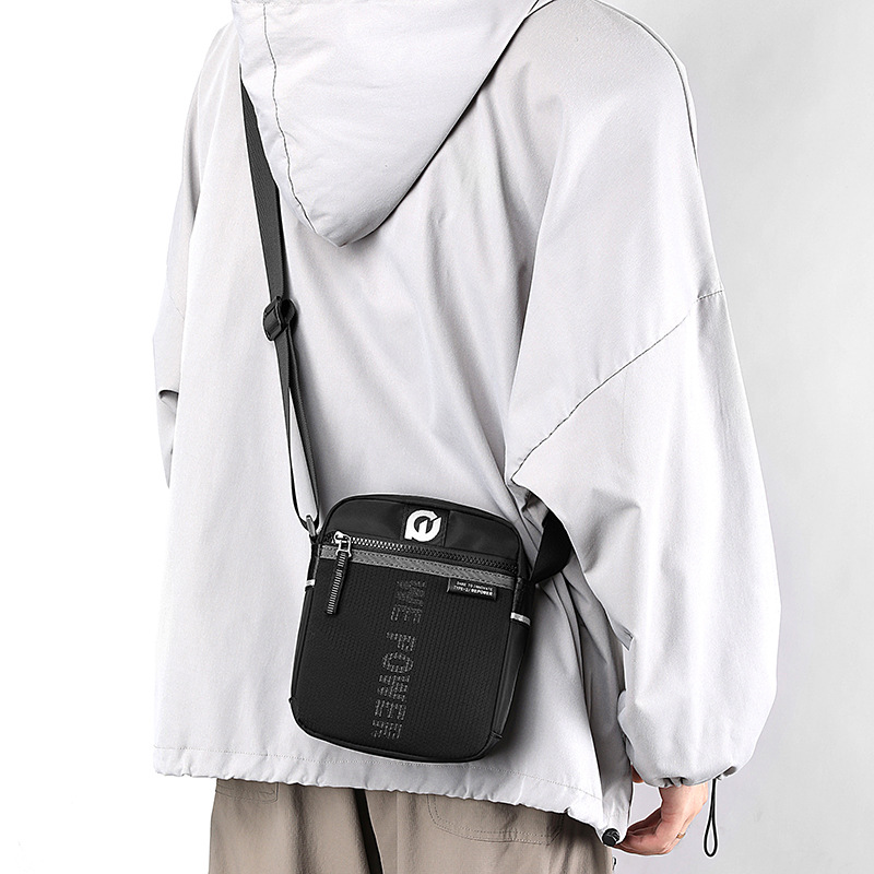 Wepower's new men's nylon single-shoulder bag is a casual and fashionable crossbody bag with a unique and trendy vertical style details Picture