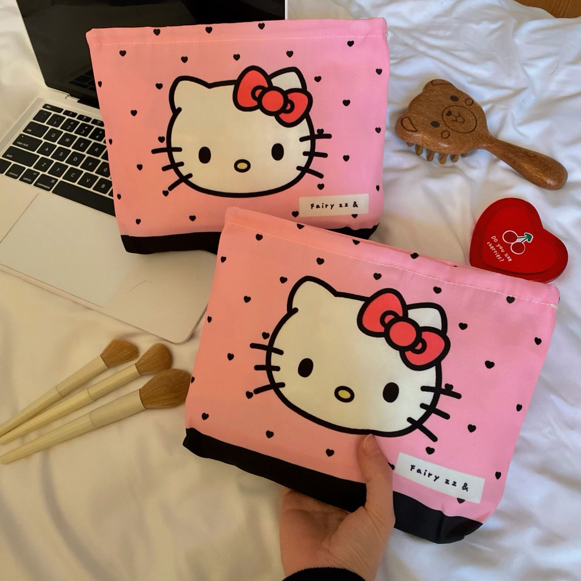Sweetheart cat inner bag, makeup bag, portable travel bag for women, storage bag for miscellaneous items, headphones, coin purse, small bags for separate packaging full figure