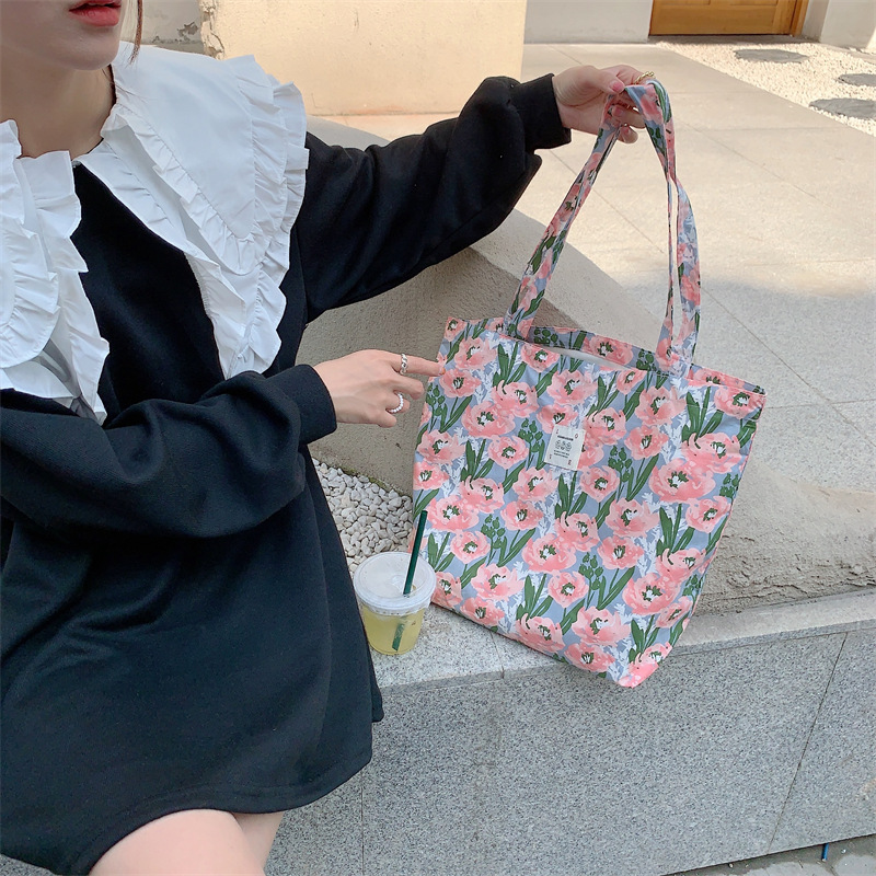 26101 Niche retro floral crossbody canvas bag, casual single-shoulder bag, Japanese-style artistic hand-held tote Specification drawing