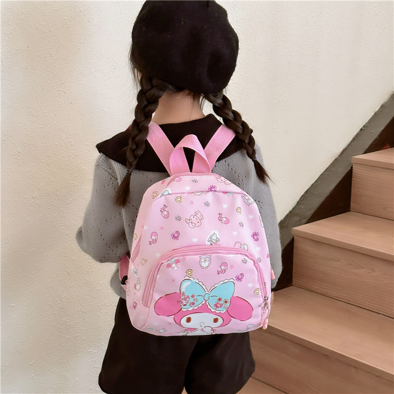 The 2023 new cartoon children's schoolbag, Kuromi Meletti, is cute and suitable for kindergarten babies. It has a large capacity and can be carried on both shoulders Application Scenario