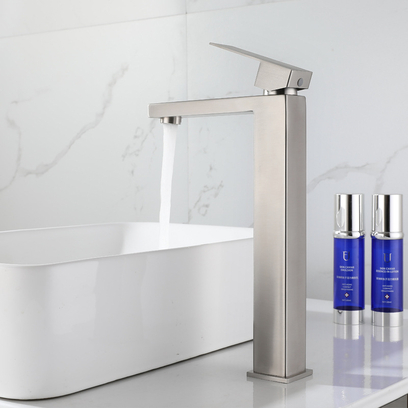304 stainless steel washbasin faucet, cold and hot brushed, gold and black, bathroom countertop and washbasin mixed faucet details Picture