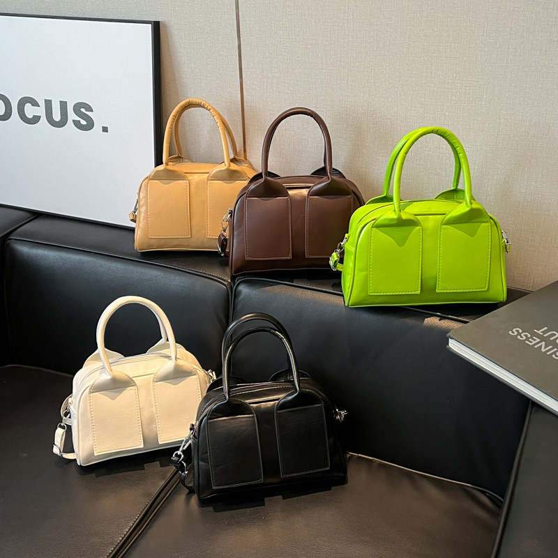 Fashionable and versatile crossbody bag 2025 new style niche design hand-held pillow bag, trendy Korean-style single-shoulder bag wholesale details Picture