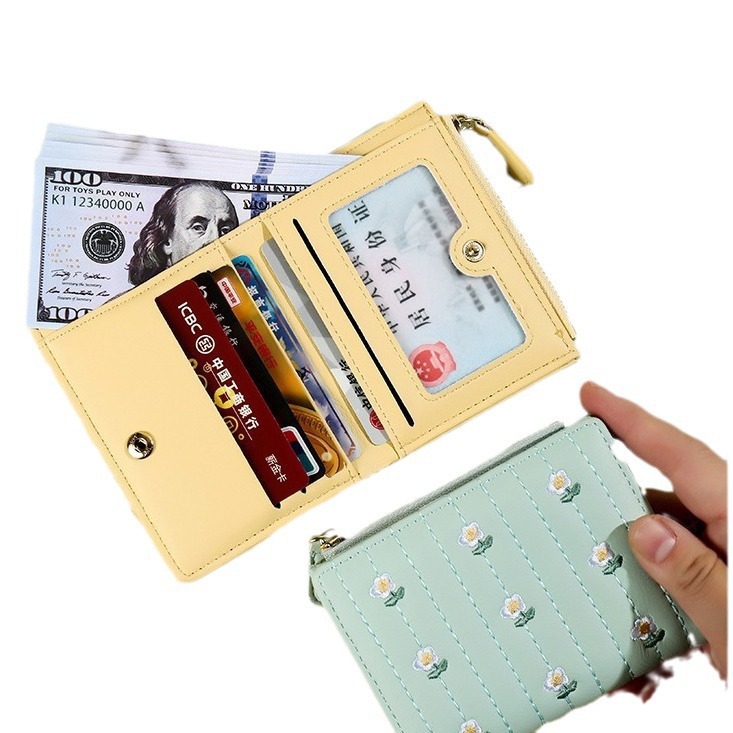 Cross-border foreign trade zipper coin purse wholesale, women's purse with embroidered patterns, simple and short style, 20% off Item Picture