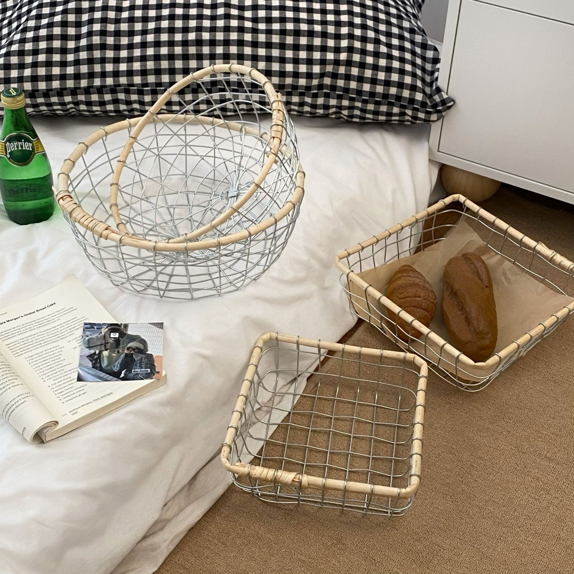 ins Nordic ironwork storage basket, wall-mounted storage basket, hanging woven iron basket, storage basket, desktop miscellaneous storage full figure