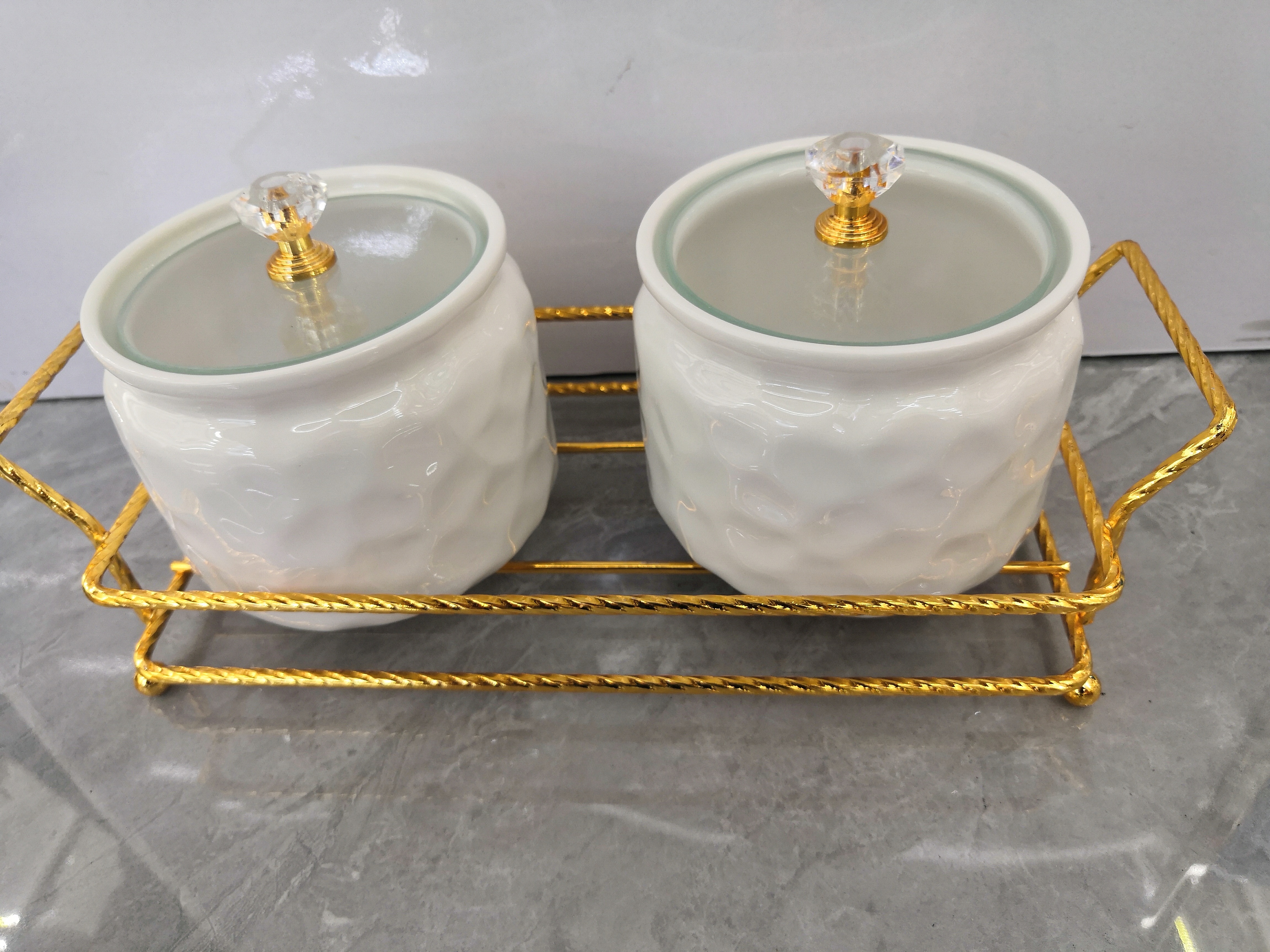 密封罐塑料/高硼硅密封玻璃瓶/咖啡罐/杂粮罐/铁皮储钱罐产品图