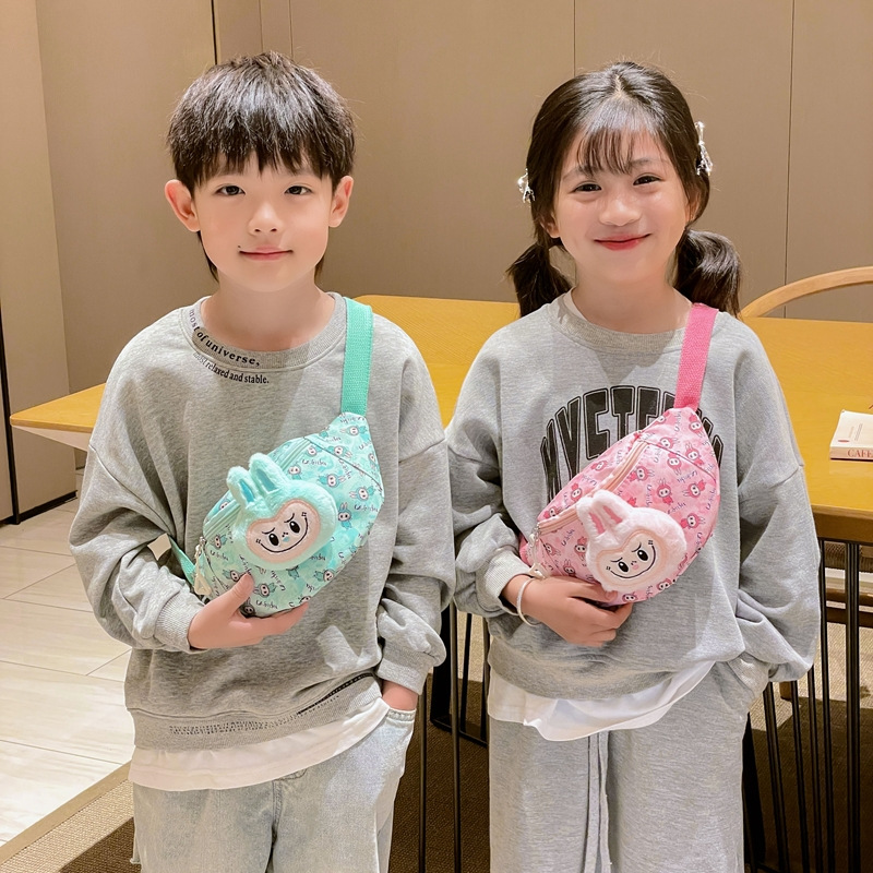 A new Korean-style children's chest bag with cute cartoon prints for boys and girls, a single-shoulder crossbody bag, and a lightweight sports waist bag for outings details Picture