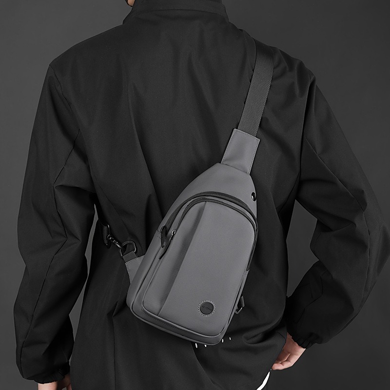 The new WEPOWER men's crossbody bag with a simple and high-end Korean style is a practical outdoor casual chest backpack details Picture