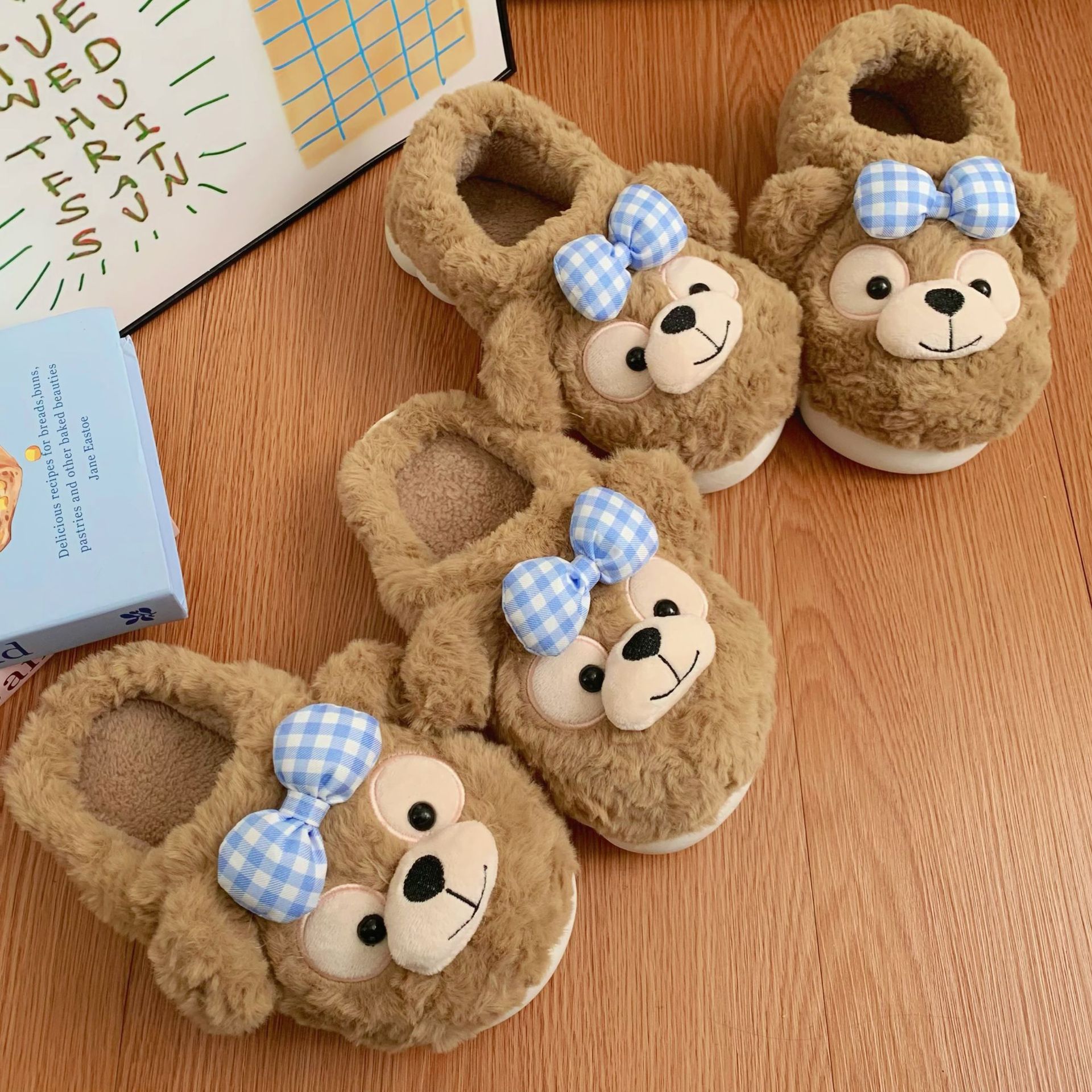 Cotton slippers for women in autumn and winter, cute little monkey, thick-soled home anti-slip bag and fleece warm postpartum shoes for outerwear details Picture