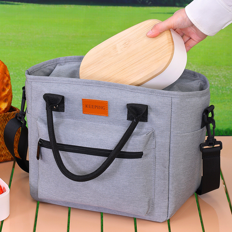 Portable lunch box insulated bag for students and office workers, thickened aluminum foil large-capacity lunch bag insulated bag full figure