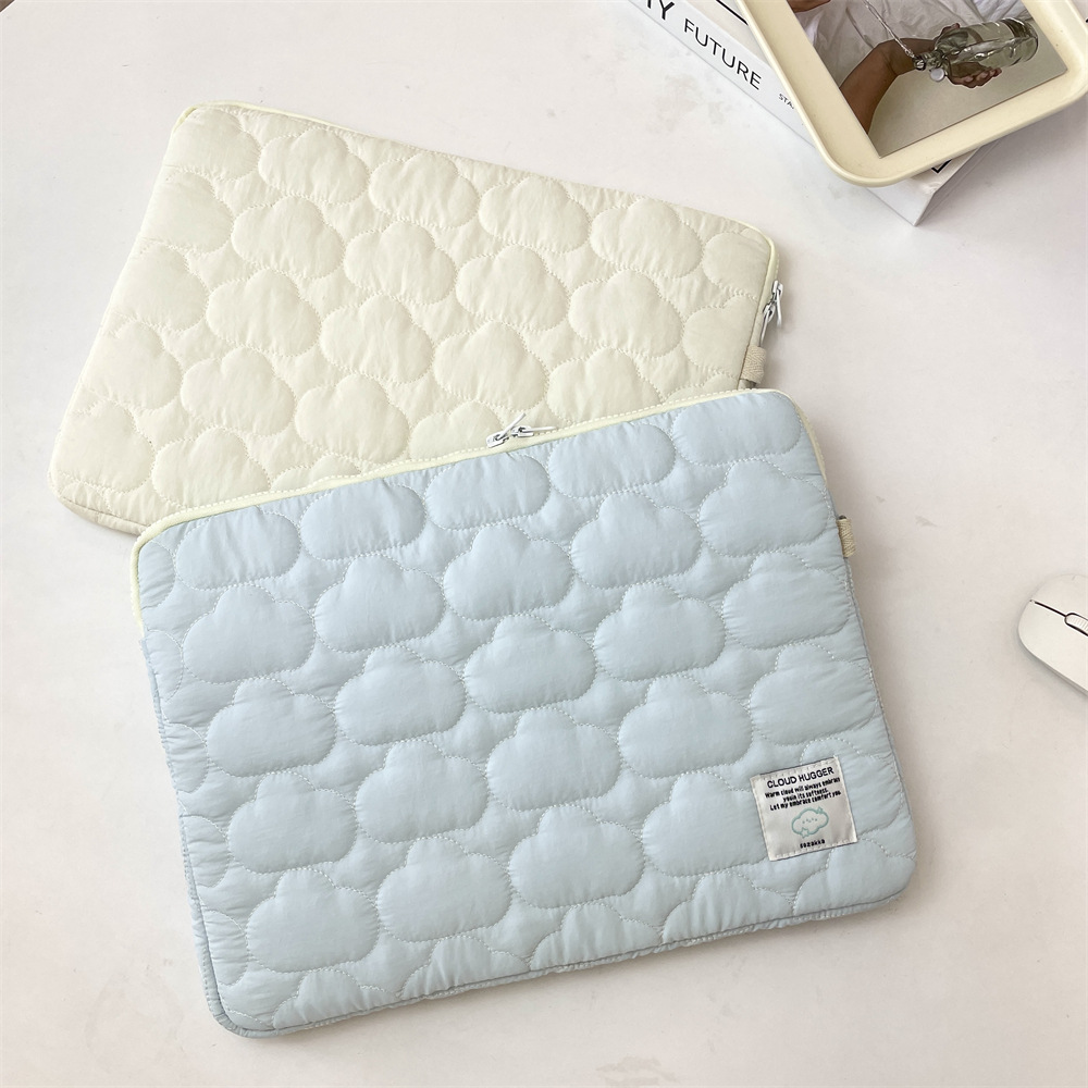 53291 Korean cute Cloud embroidery ipad tablet bag 11/13/15-inch notebook storage bag Application Scenario