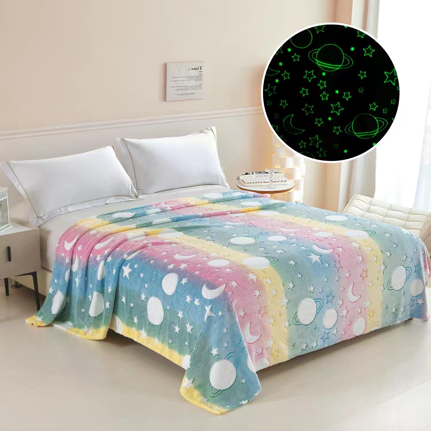 毛毯跨境定制双面法兰绒夜光毯厂家批发空调午休盖云貂珊瑚绒礼品详情6