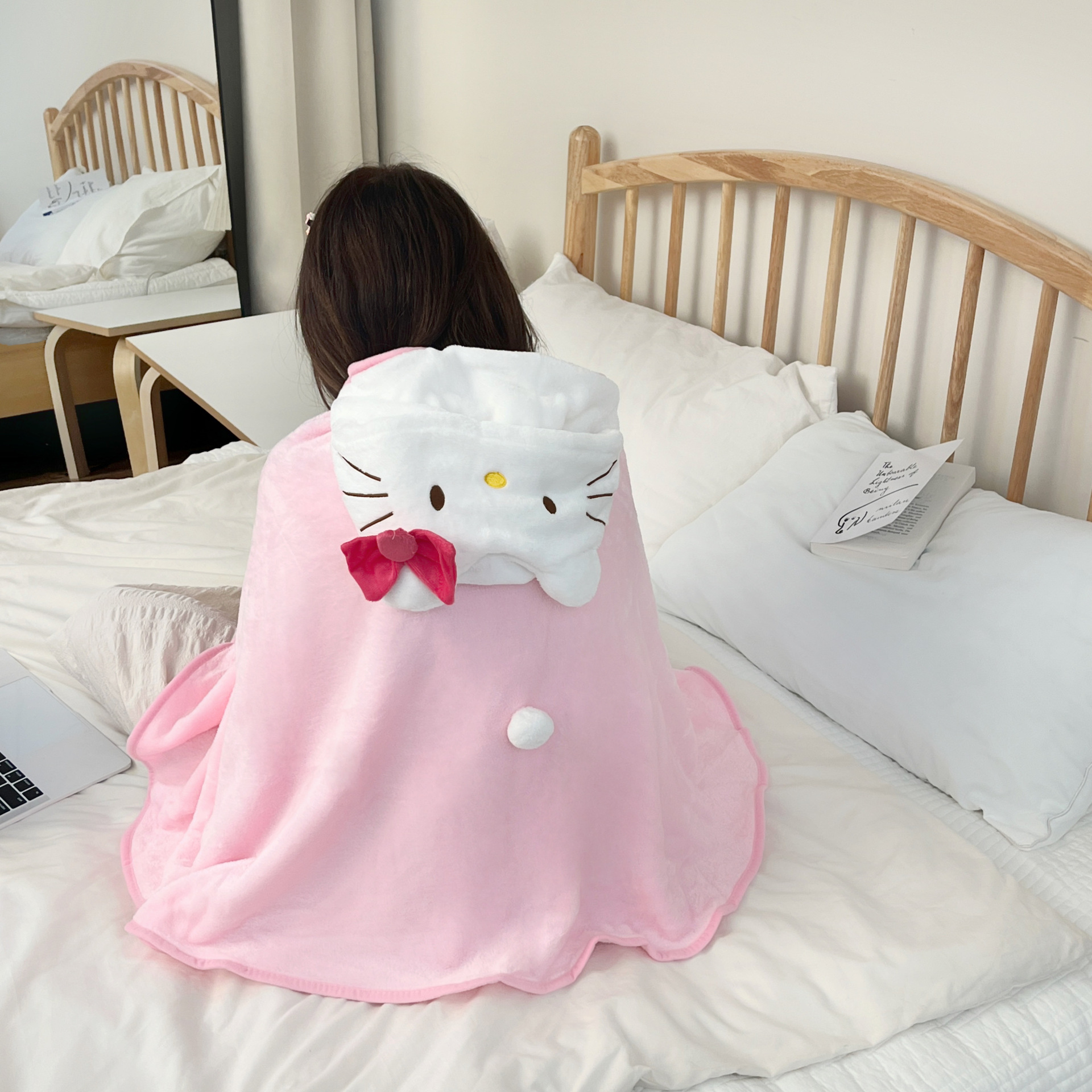 Cartoon cat air conditioning blanket, women's summer office nap air conditioning blanket, nap magic tool, coral fleece shawl blanket details Picture