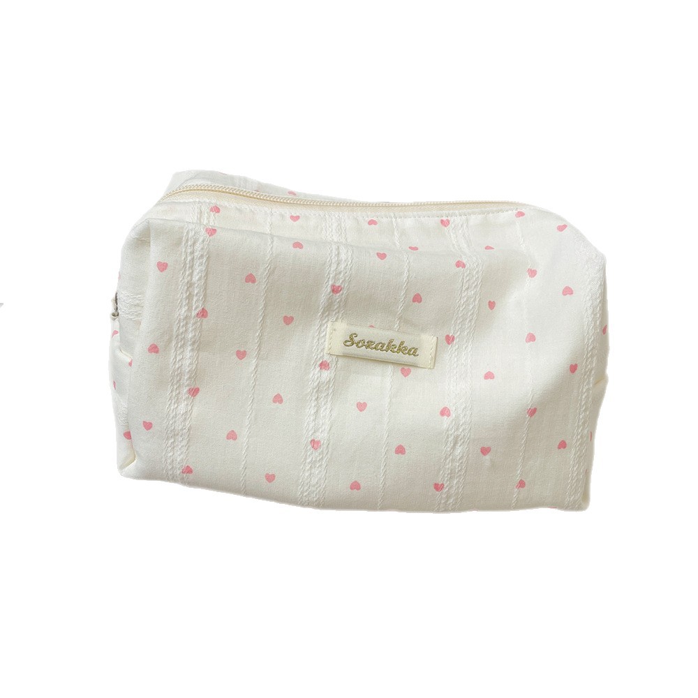 56171 Striped heart-shaped Makeup Bag Portable Travel large-capacity small square bag for toiletry and makeup storage Item Picture