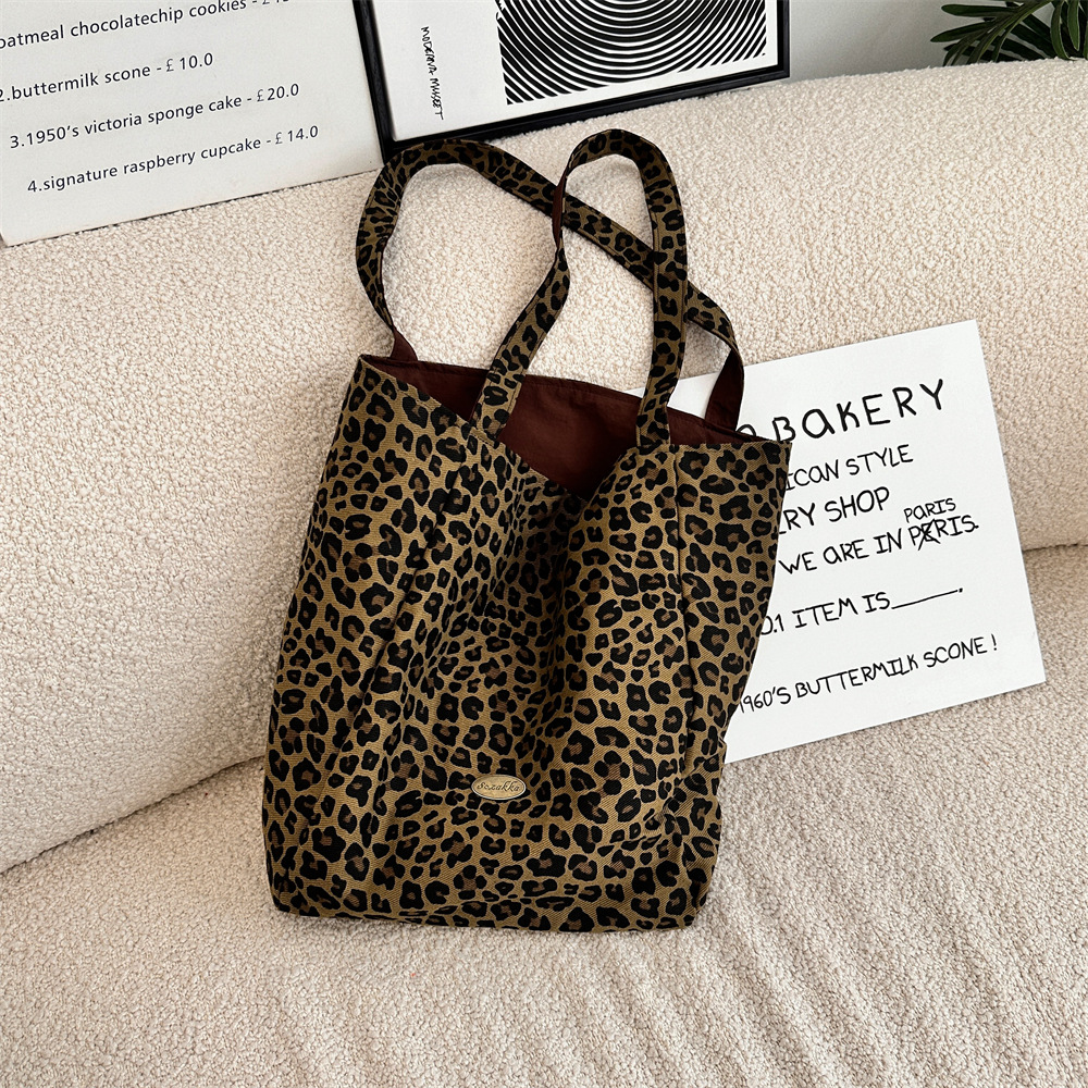 49252 Leopard print single-shoulder bag, women's tote, large capacity canvas bag under the armpit, new autumn/Winter 2024 double bread bag details Picture