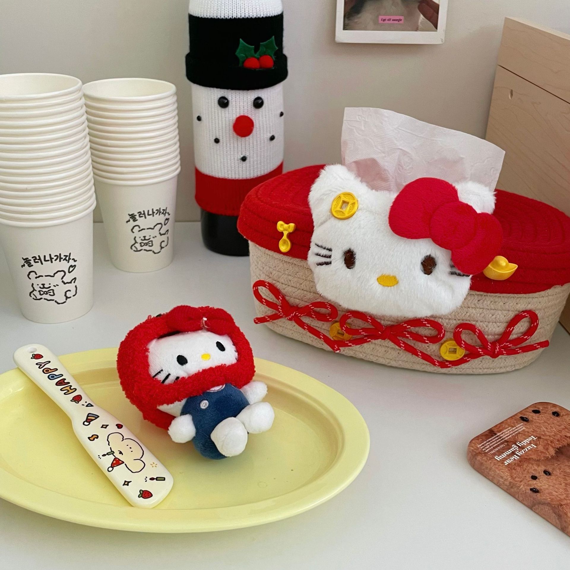 Cotton thread woven cat tissue box ~ Home bedroom and living room tissue box, napkin box, miscellaneous decoration storage bucket Application Scenario