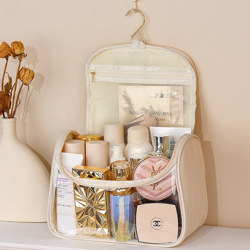 Travel hook toiletry bag, portable toiletry and makeup bag, large-capacity ladies' hand-held storage bag, toiletry and care storage bag Application Scenario