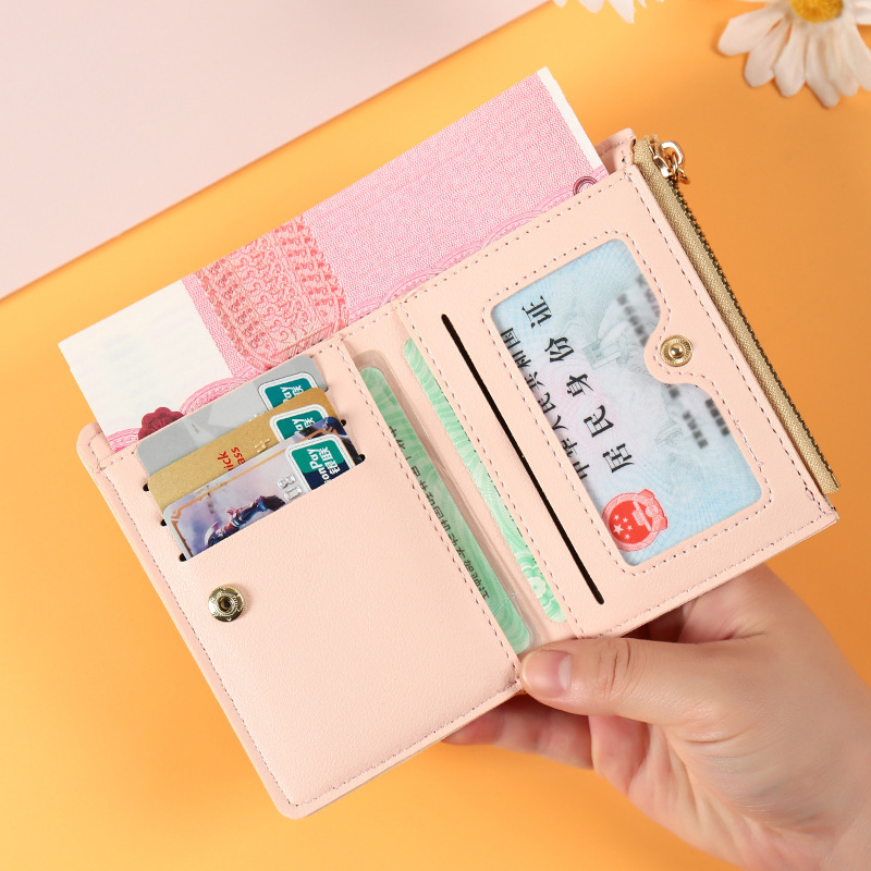 New cartoon bear anime cute short zipper wallet for female students, small and fresh coin purse details Picture