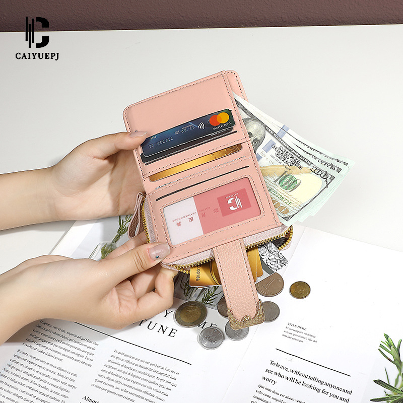Cross-border short women's wallet, clasp coin purse, fashionable women's clutch, Wallet, multi-slot card case, zipper case Application Scenario